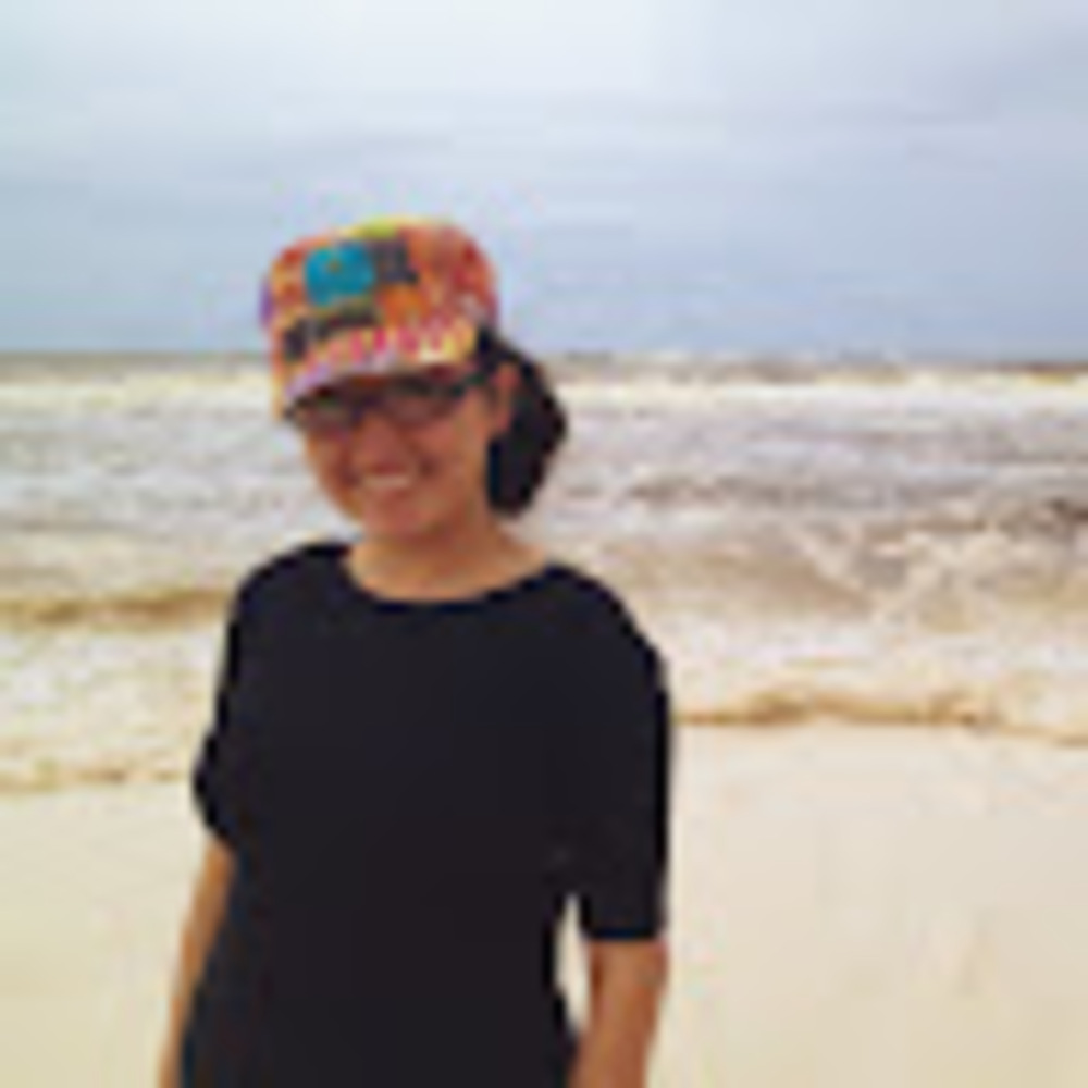 Meet your Posher, Daniela